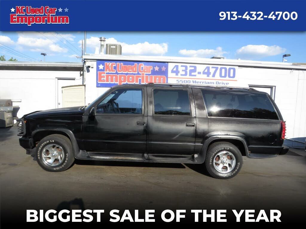 GMC Suburban