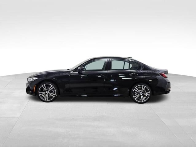 2023 BMW 330i