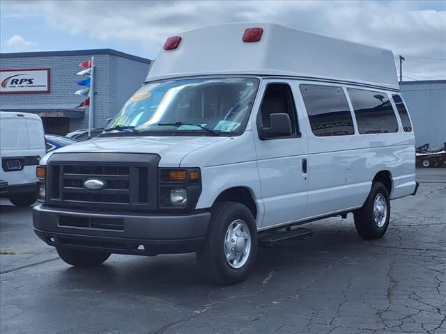 2014 FORD E-250