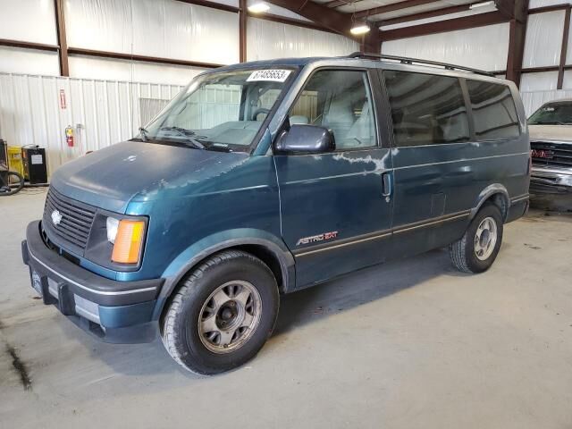 Chevrolet Astro Van