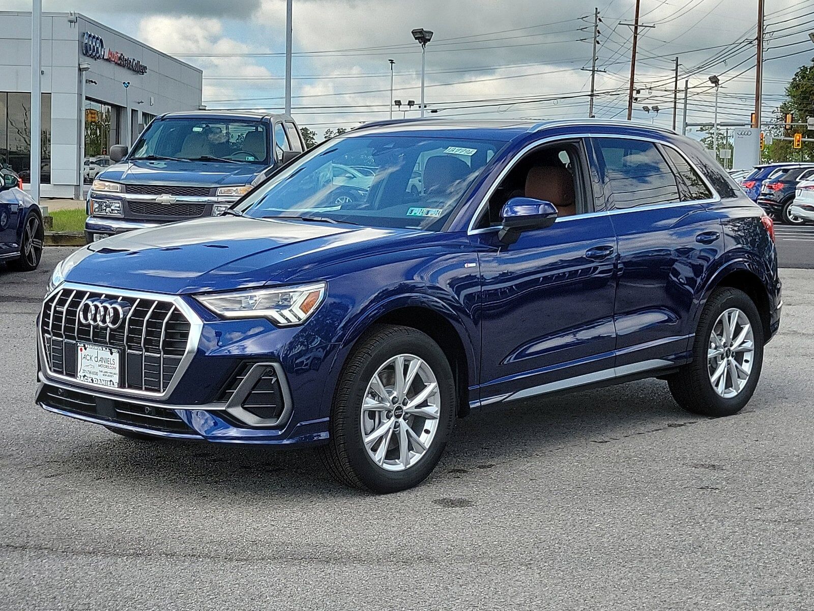 2023 Audi Q3
