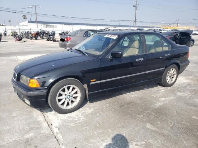 BMW 328i