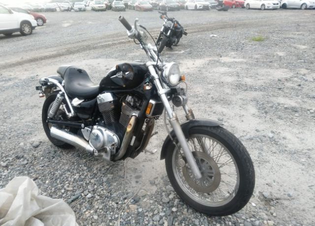 Suzuki VS1400