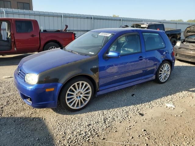 Volkswagen R32