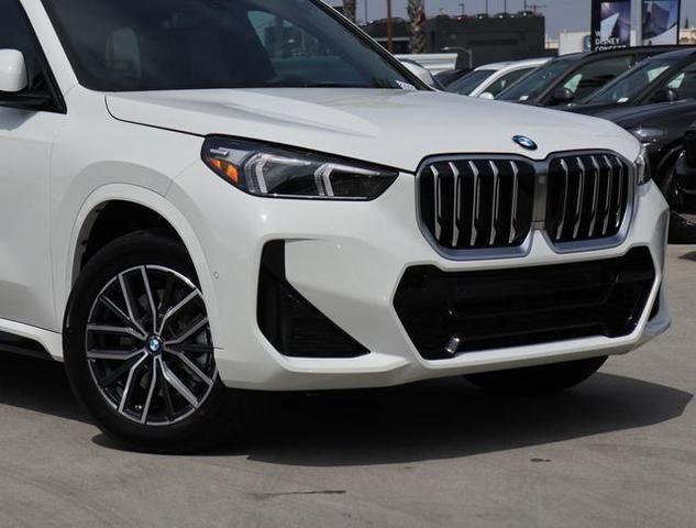 2023 BMW X1