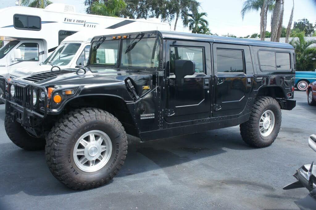HUMMER H1