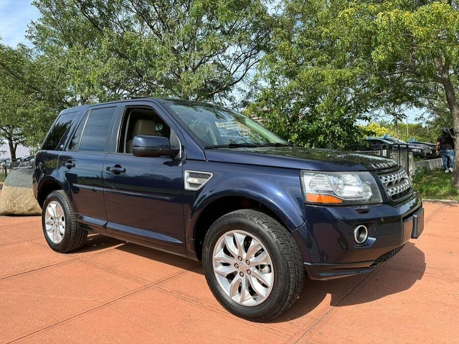 Land Rover LR2