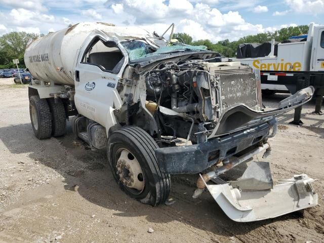 Ford F-750