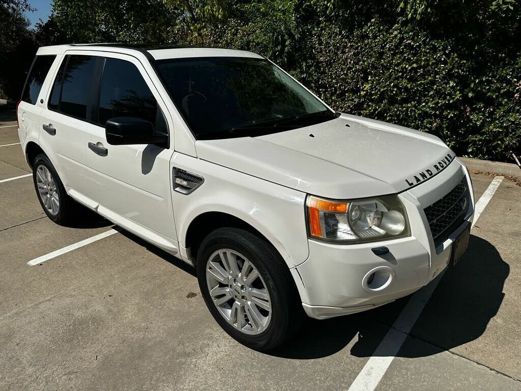 Land Rover LR2