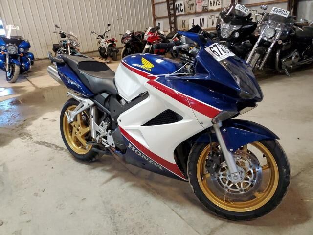 Honda VFR800 (INTERCEPTOR)