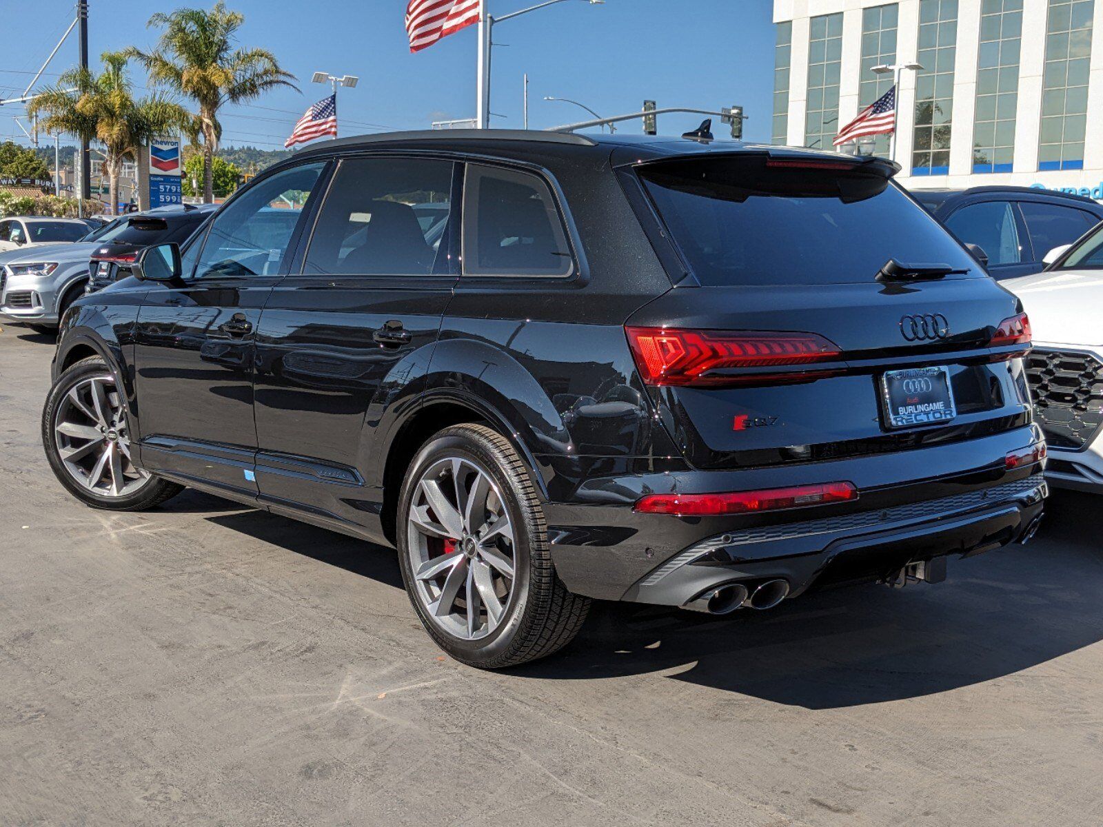 2023 Audi SQ7