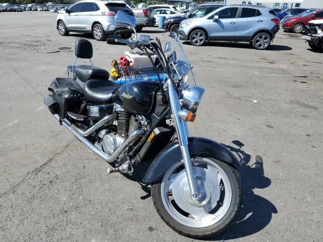 Honda VT1100C2 (SHADOW SABRE)