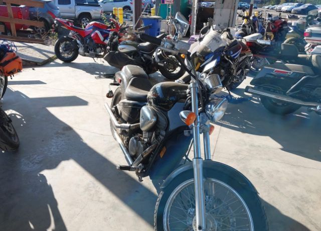 Honda VT600C (SHADOW VLX)