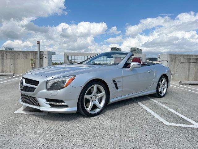 Mercedes-Benz SL-Class