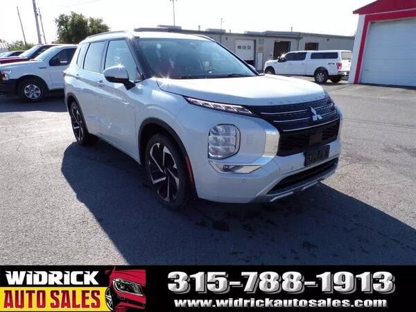 2022 Mitsubishi Outlander