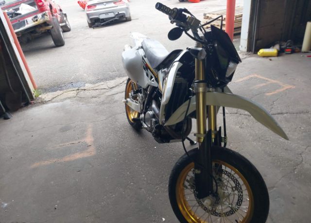Suzuki DR-Z400SML