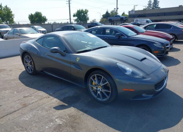 Ferrari California