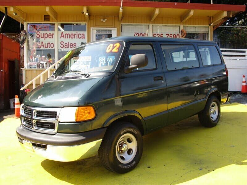 Dodge Ram Wagon