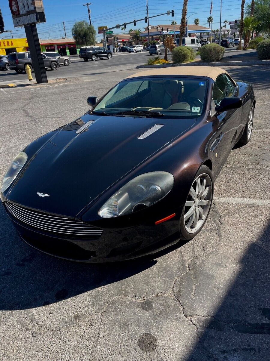 Aston Martin DB9
