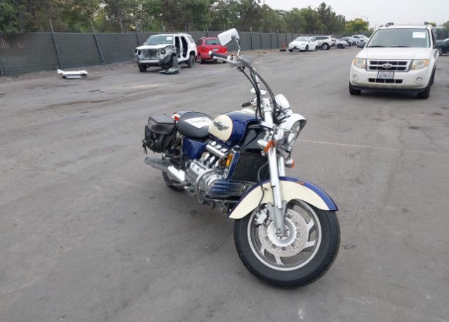 Honda GL1500C (VALKYRIE)