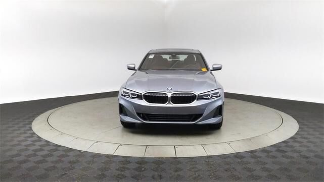 2023 BMW 330i