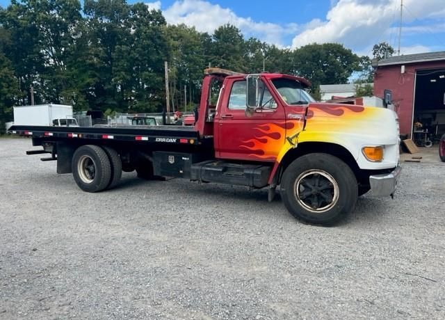 Ford F-800