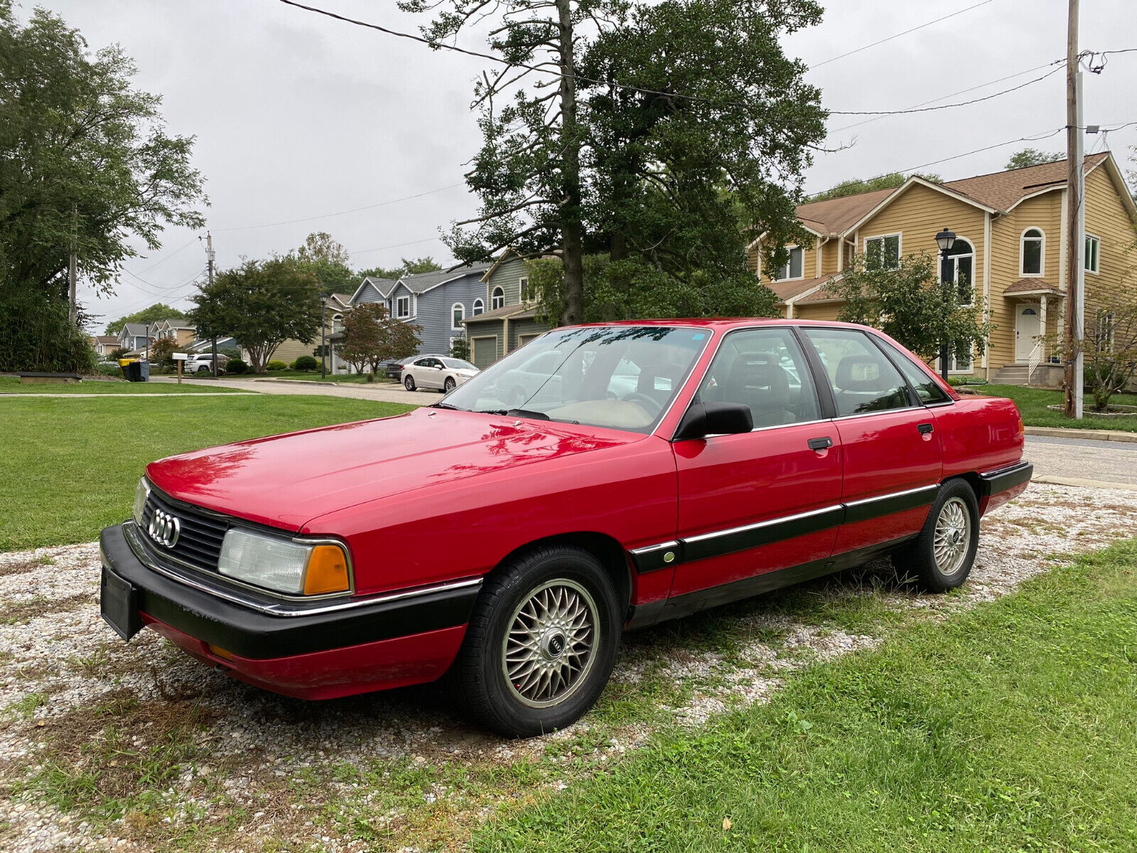 Audi 200