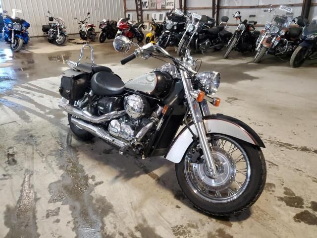 Honda VT750 (Shadow Aero)