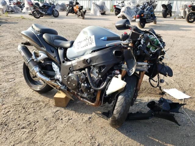 Suzuki GSX1300R