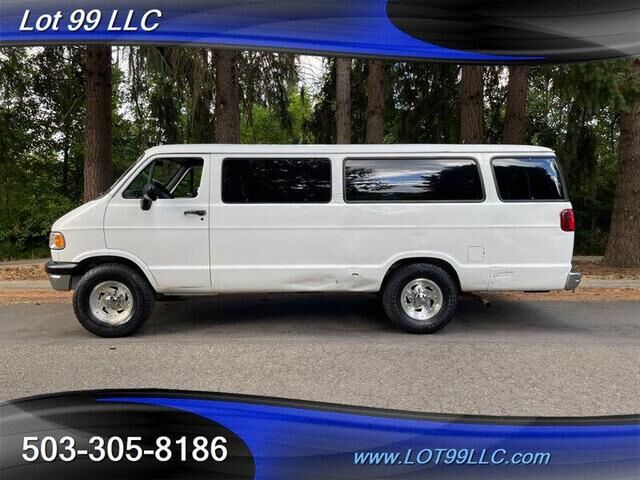 Dodge Ram Wagon