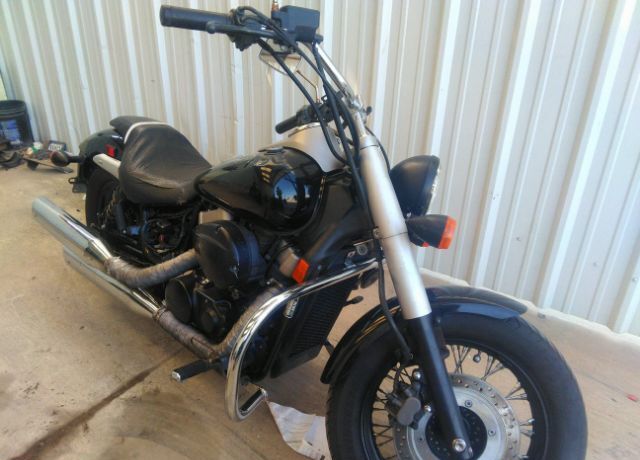 Honda VT750 (Shadow Phantom)