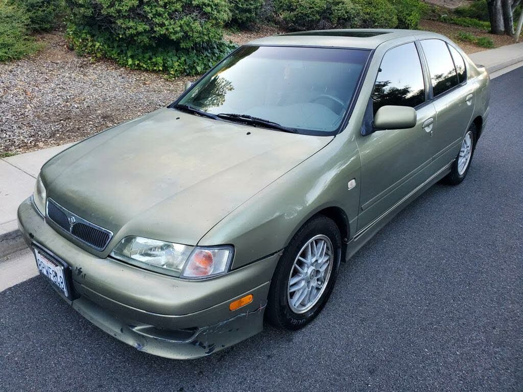 Infiniti G20