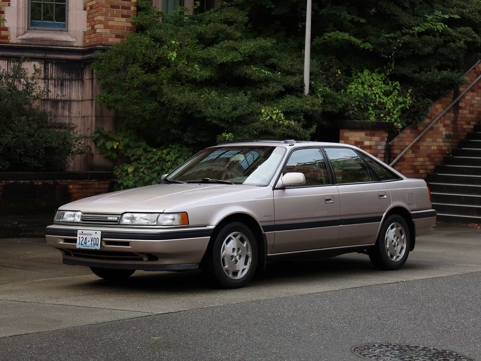 Mazda 626