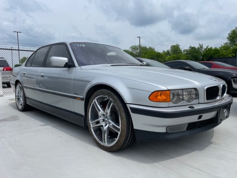 BMW 740Li