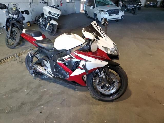 Suzuki GSX-R750