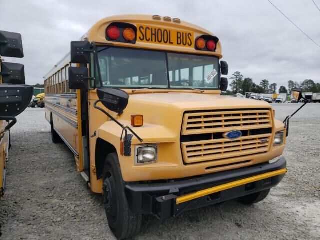 Ford B700