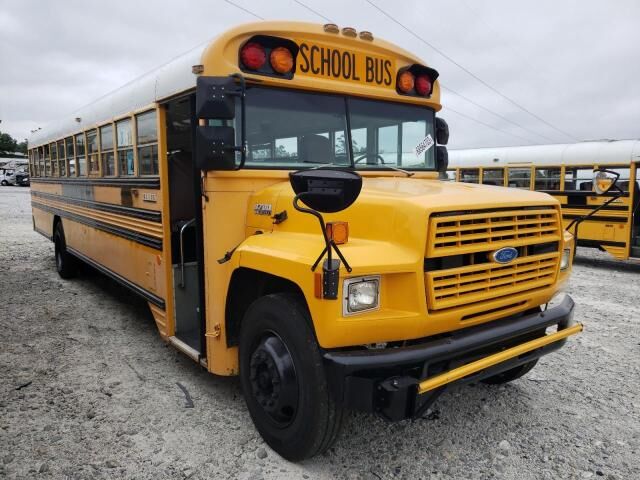 Ford B700
