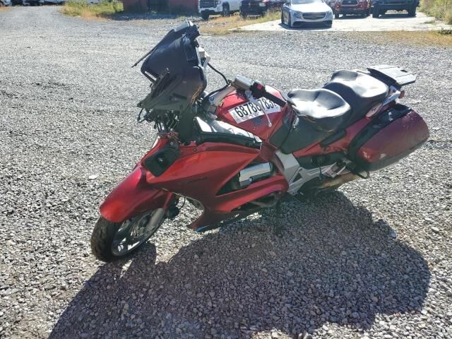 Honda ST1300A