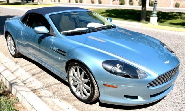 Aston Martin DB9