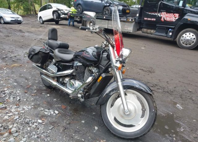 Honda VT1100C2 (SHADOW SABRE)