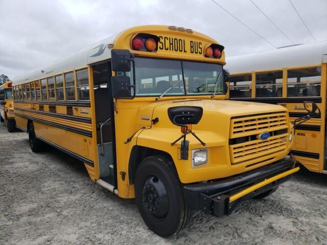 Ford B700