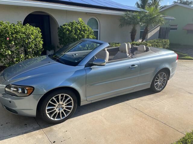 Volvo C70