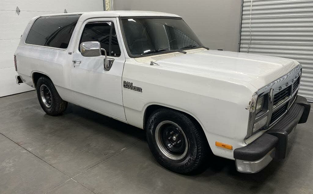 Dodge Ramcharger
