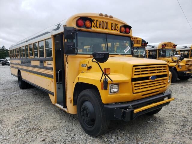 Ford B700