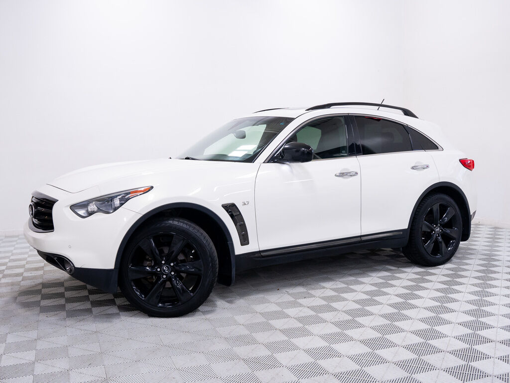 Infiniti QX70