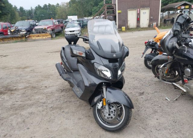 Suzuki AN650