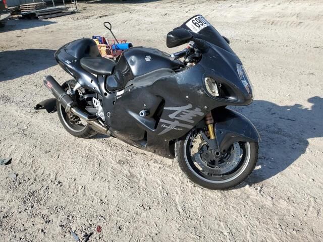 Suzuki GSX1300R