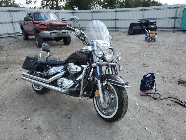 Suzuki VL1500 / VL1500T