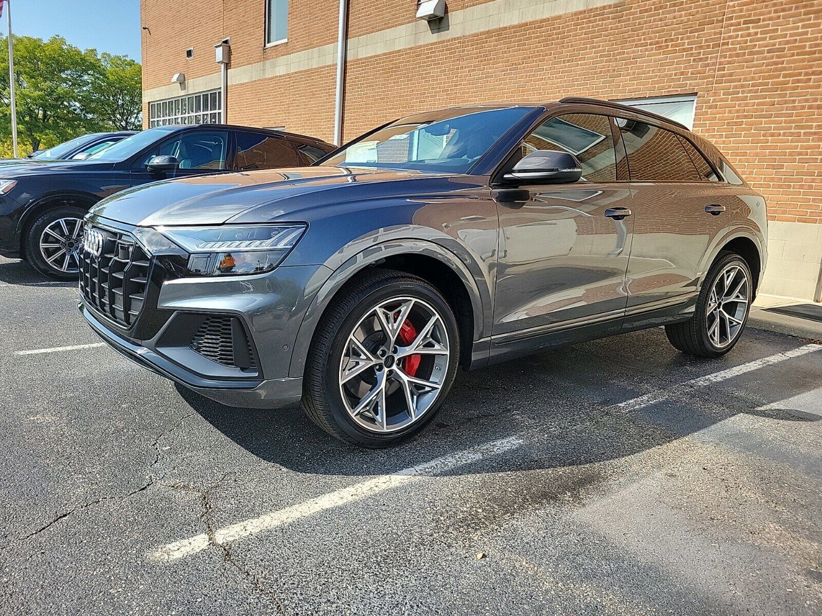 2023 Audi SQ8