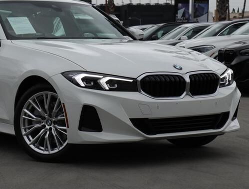 2023 BMW 330i